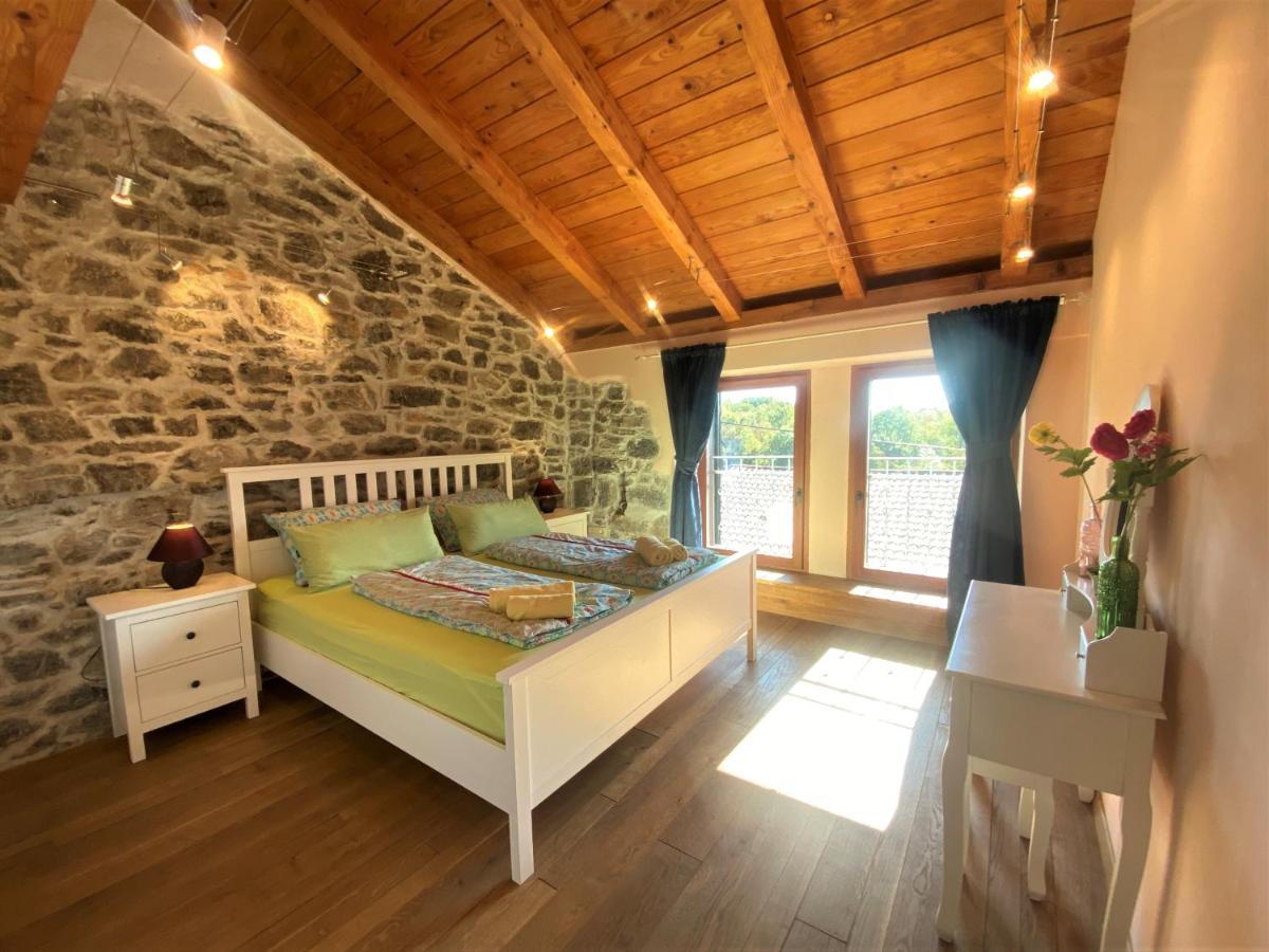 Villa Salvia - Holiday House With Pool - Jurdani Exterior foto